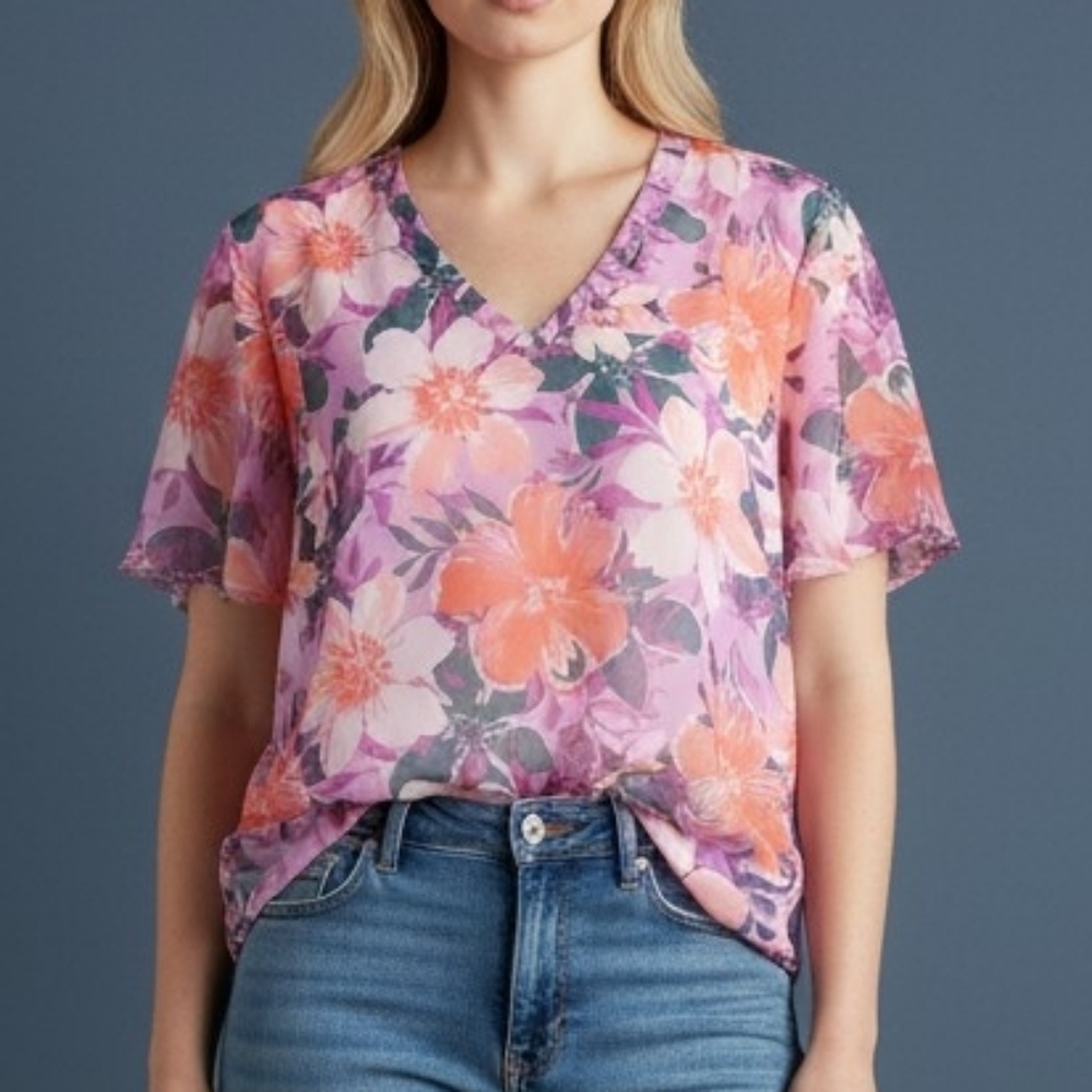 D & CO Lavendar Tropical Floral Chiffon Blouse Size 1X